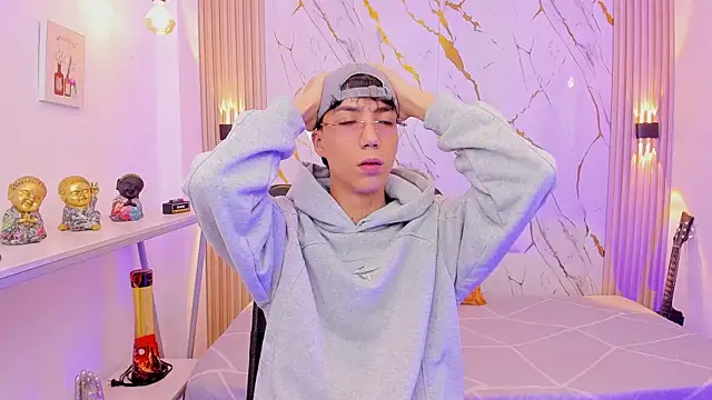 Nikolay Gregori online show from February 2026 04:32:01 AM