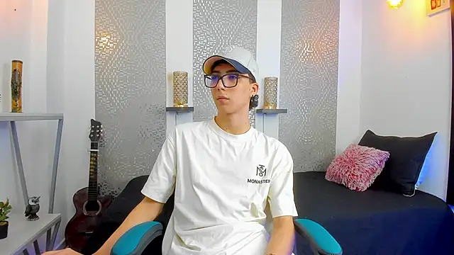 Nikolay Gregori online show from February 2025 04:31:01 AM