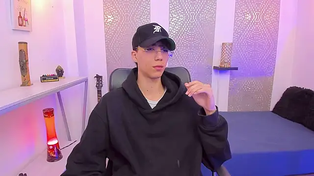 Nikolay Gregori online show from November 2025 04:35:02 AM