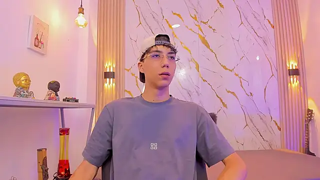 Nikolay Gregori online show from March 2026 04:27:01 AM