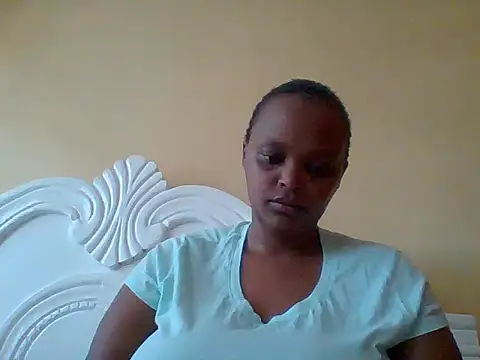 Snapshot of Sexxy-Shie chatting on October 2025 06:36:01 AM Sexxy-Shie online show from October 2025 06:36:01 AM