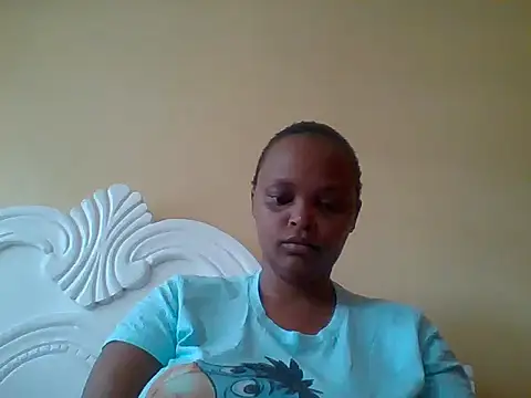 Snapshot of Sexxy-Shie chatting on October 2025 06:59:01 AM Sexxy-Shie online show from October 2025 06:59:01 AM