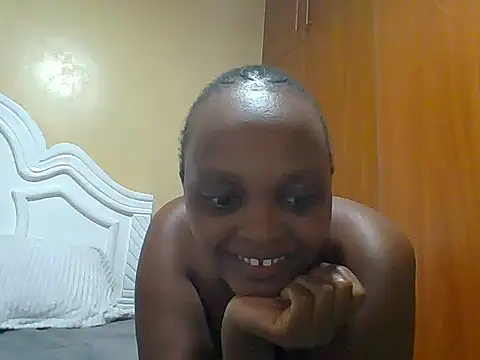 Snapshot of Sexxy-Shie chatting on June 2026 08:47:01 PM Sexxy-Shie online show from June 2026 08:47:01 PM