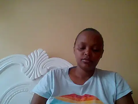 Snapshot of Sexxy-Shie chatting on October 2025 06:15:01 AM Sexxy-Shie online show from October 2025 06:15:01 AM