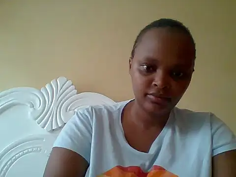 Snapshot of Sexxy-Shie chatting on October 2025 05:53:01 AM Sexxy-Shie online show from October 2025 05:53:01 AM