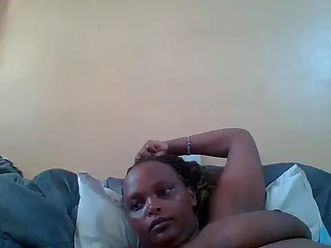 Snapshot of Sexxy-Shie chatting on March 2025 11:55:02 AM Sexxy-Shie online show from March 2025 11:55:02 AM