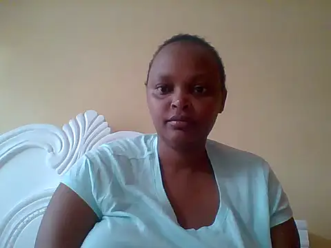 Snapshot of Sexxy-Shie chatting on October 2025 07:05:02 AM Sexxy-Shie online show from October 2025 07:05:02 AM