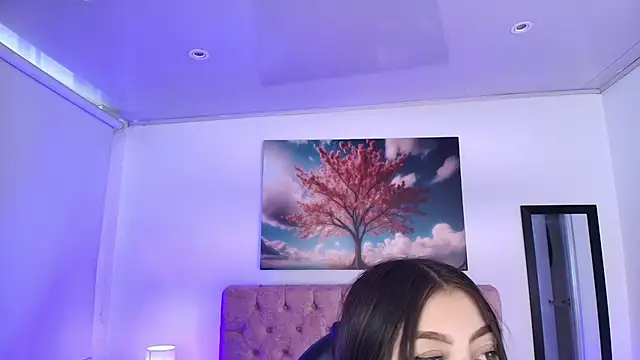 Julianaa Castro  online show from January 2026 11:38:01 AM