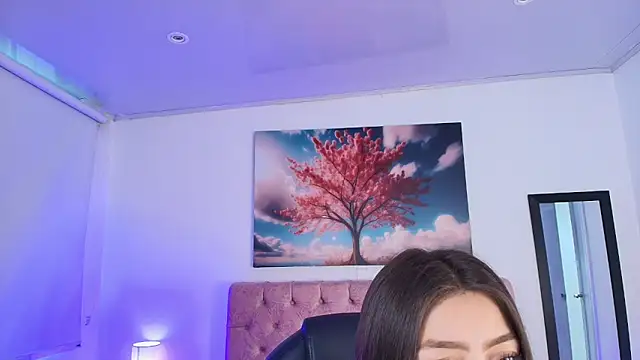 Snapshot of Julianaa_Castro_ chatting on March 2026 11:43:02 AM Julianaa Castro online show from March 2026 11:43:02 AM