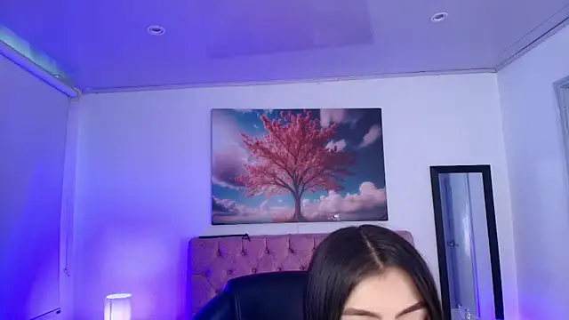 Julianaa Castro  online show from January 2026 11:50:01 AM