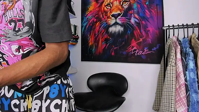 Snapshot of Pantera_black_21 chatting on November 2025 10:10:01 PM Pantera black 21 online show from November 2025 10:10:01 PM