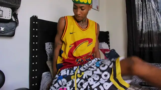 Snapshot of Pantera_black_21 chatting on November 2025 06:11:02 PM Pantera black 21 online show from November 2025 06:11:02 PM