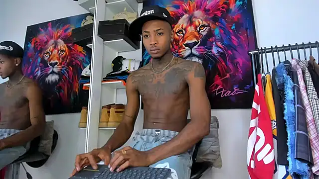 Snapshot of Pantera_black_21 chatting on October 2025 06:30:02 PM Pantera black 21 online show from October 2025 06:30:02 PM