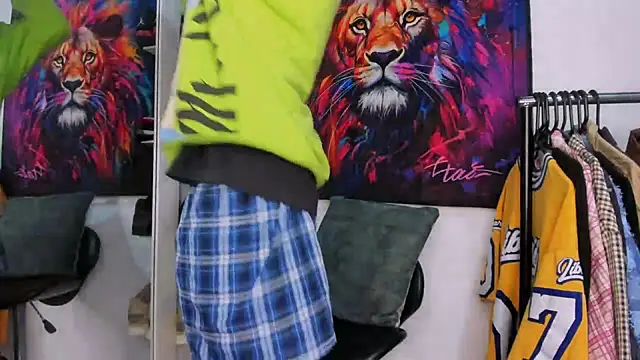 Pantera black 21 online show from December 2025 10:19:02 AM