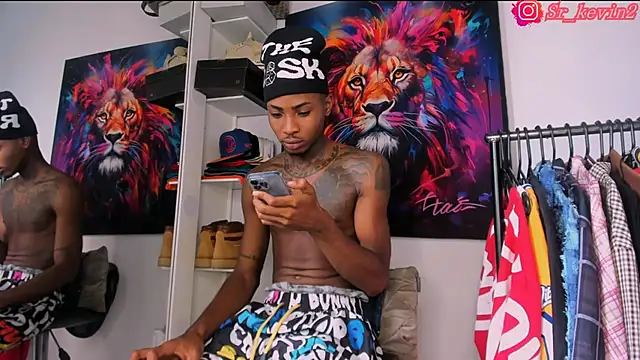 Snapshot of Pantera_black_21 chatting on October 2025 05:23:02 PM Pantera black 21 online show from October 2025 05:23:02 PM