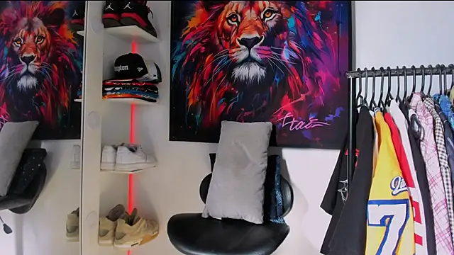 Snapshot of Pantera_black_21 chatting on November 2025 07:13:02 PM Pantera black 21 online show from November 2025 07:13:02 PM