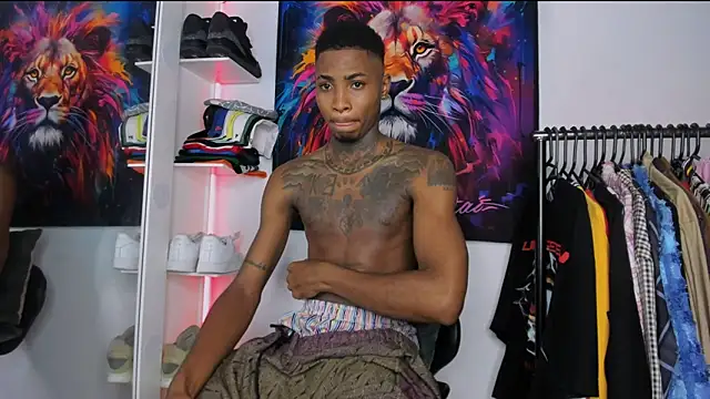 Snapshot of Pantera_black_21 chatting on November 2025 02:01:02 AM Pantera black 21 online show from November 2025 02:01:02 AM