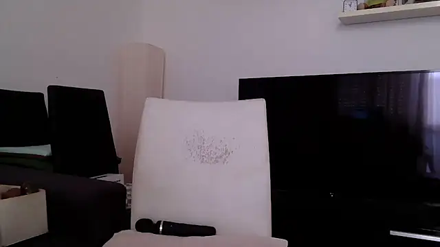 fragrance72 online show from October 2025 10:03:02 AM