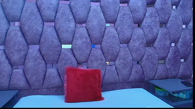 AlaSmith online show from April 2026 02:38:02 AM