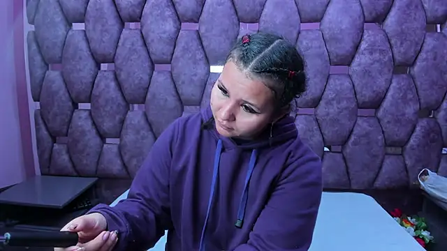 AlaSmith online show from November 2025 02:15:02 AM