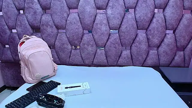 AlaSmith online show from February 2026 01:37:01 AM