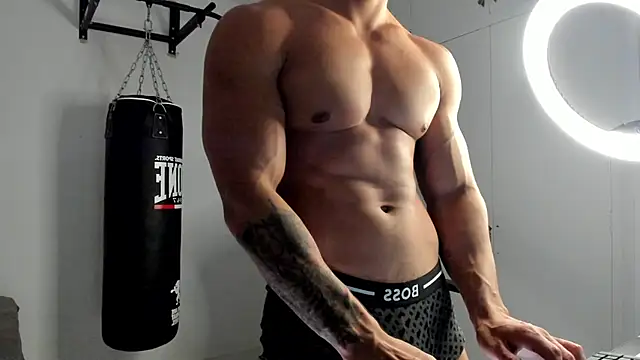 dan01  online show from November 2025 07:18:01 PM