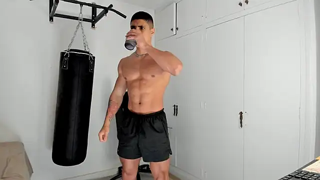 dan01  online show from December 2025 02:15:02 PM