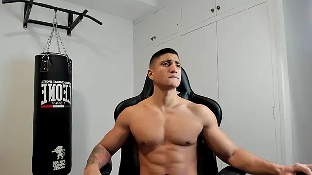 dan01  online show from March 2026 07:54:02 PM