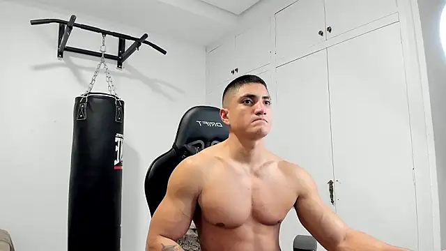 dan01  online show from February 2026 03:43:01 PM