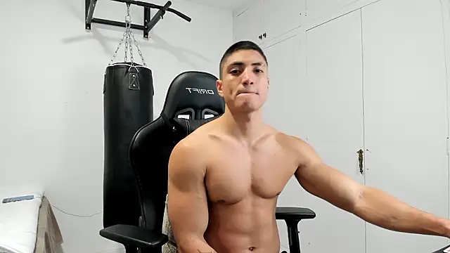 dan01  online show from February 2026 08:19:01 PM