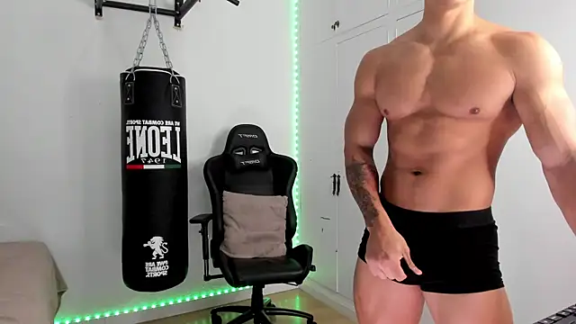 dan01  online show from April 2026 07:31:01 AM