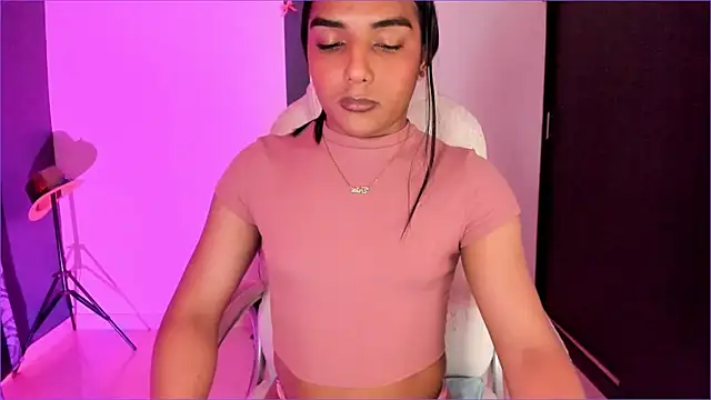 CandyLatinHott online show from October 2025 12:21:02 AM