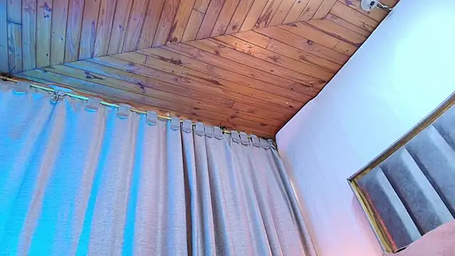 Eda Bonne online show from April 2026 11:25:02 AM