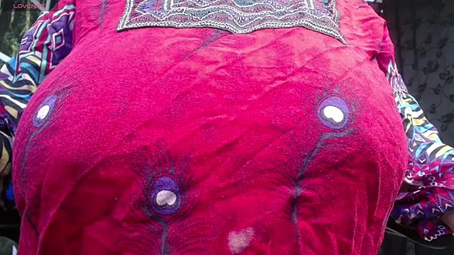 Snapshot of kalpanaaishaa chatting on October 2025 10:13:01 AM kalpanaaishaa online show from October 2025 10:13:01 AM