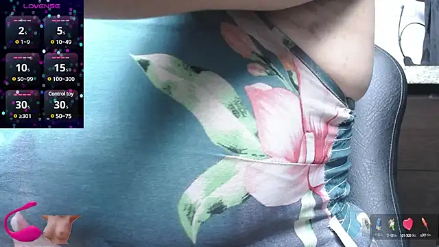 Snapshot of kalpanaaishaa chatting on March 2025 10:17:01 AM kalpanaaishaa online show from March 2025 10:17:01 AM