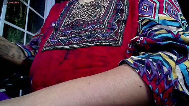 Snapshot of kalpanaaishaa chatting on November 2025 10:19:02 AM kalpanaaishaa online show from November 2025 10:19:02 AM