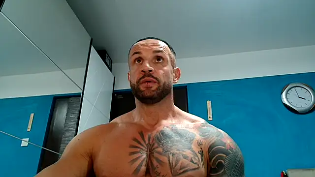 Magnificmuscles89 online show from October 2025 01:01:01 PM