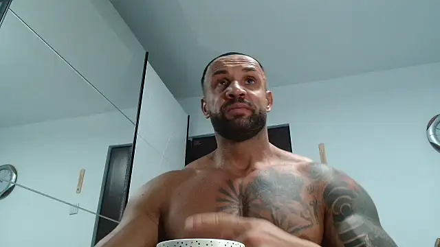 Magnificmuscles89 online show from February 2026 11:52:02 AM