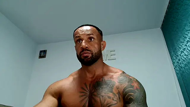 Magnificmuscles89 online show from November 2025 11:09:01 PM
