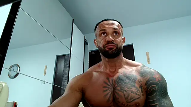 Magnificmuscles89 online show from November 2025 11:03:02 AM