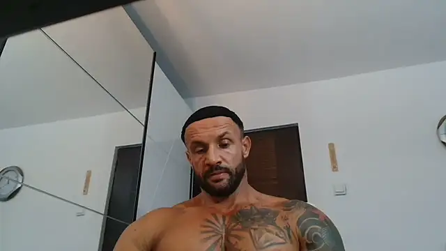 Magnificmuscles89 online show from June 2026 09:27:01 AM