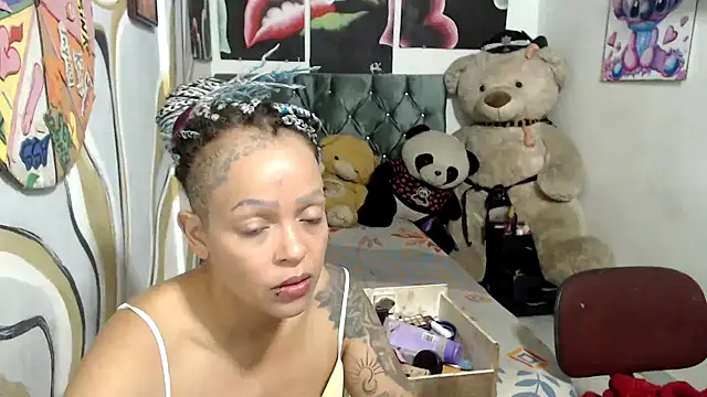 Snapshot of manzanahot9 chatting on November 2025 09:48:02 AM manzanahot9 online show from November 2025 09:48:02 AM