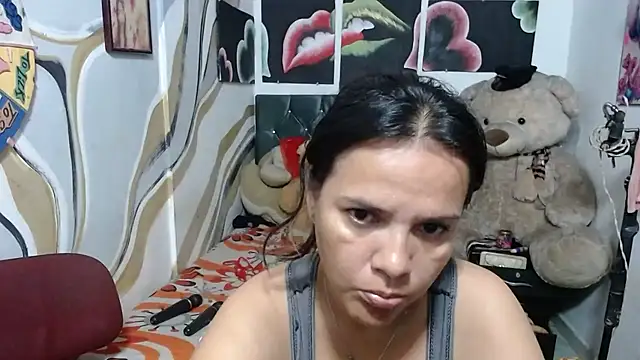 manzanahot9 online show from February 2026 01:55:01 PM