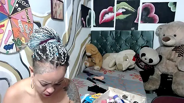 Snapshot of manzanahot9 chatting on October 2025 11:33:01 AM manzanahot9 online show from October 2025 11:33:01 AM