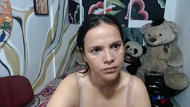 manzanahot9 online show from March 2026 12:06:01 PM