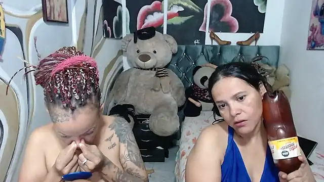 Snapshot of manzanahot9 chatting on July 2026 12:23:01 PM manzanahot9 online show from July 2026 12:23:01 PM