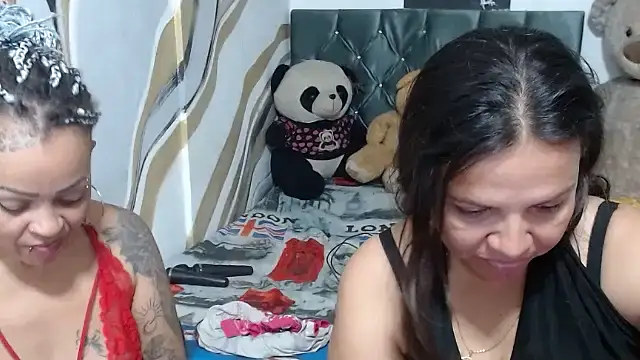 Snapshot of manzanahot9 chatting on September 2025 08:26:02 PM manzanahot9 online show from September 2025 08:26:02 PM