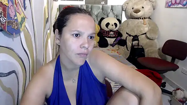 Snapshot of manzanahot9 chatting on November 2025 12:21:02 PM manzanahot9 online show from November 2025 12:21:02 PM