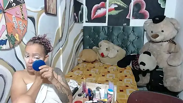 manzanahot9 online show from January 2026 07:31:02 PM