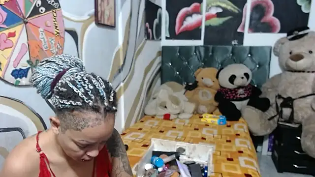 Snapshot of manzanahot9 chatting on November 2025 10:31:01 AM manzanahot9 online show from November 2025 10:31:01 AM